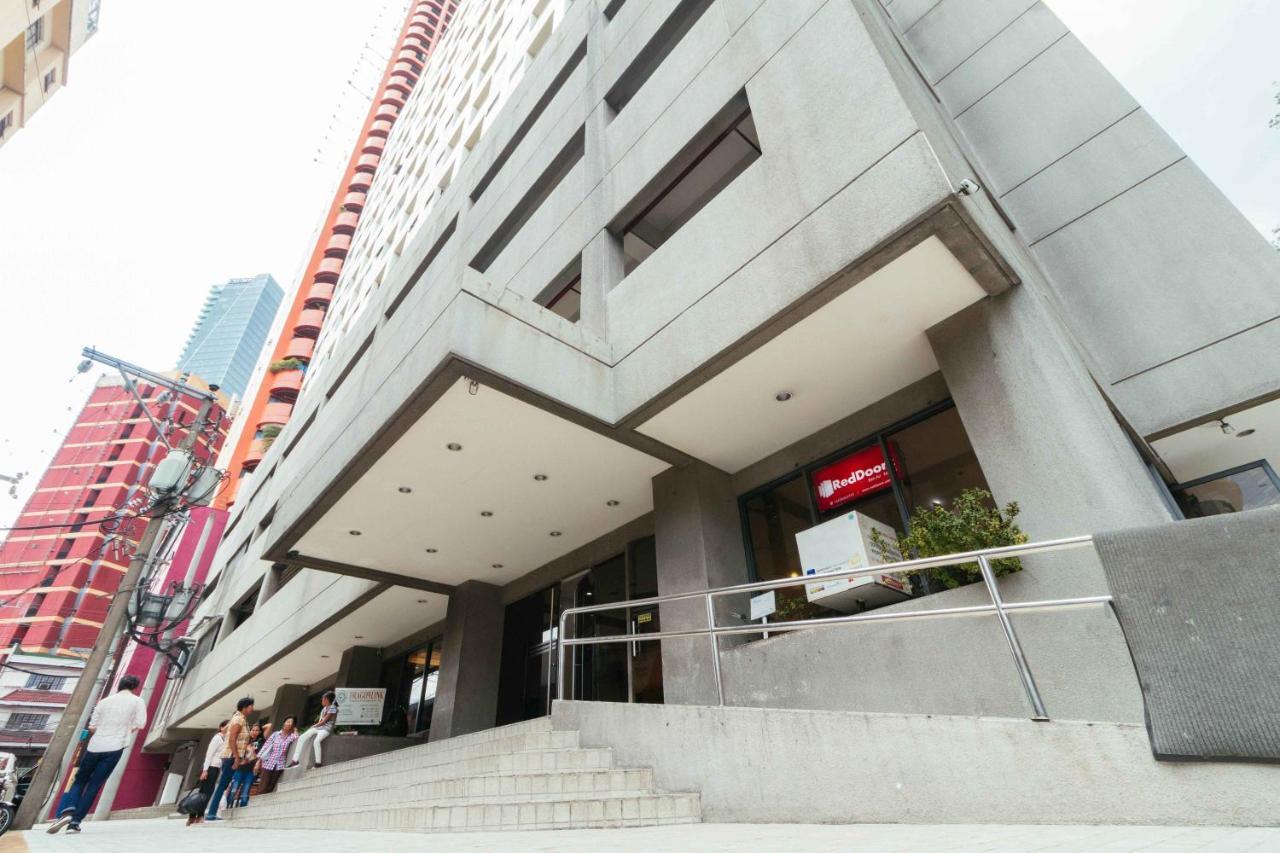 Reddoorz At Bel Air Soho Suites Макати Экстерьер фото